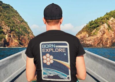 Born To Explore Back Print T-shirt