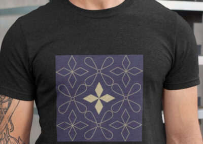 Purple and Gold Pattern basic t-shirt